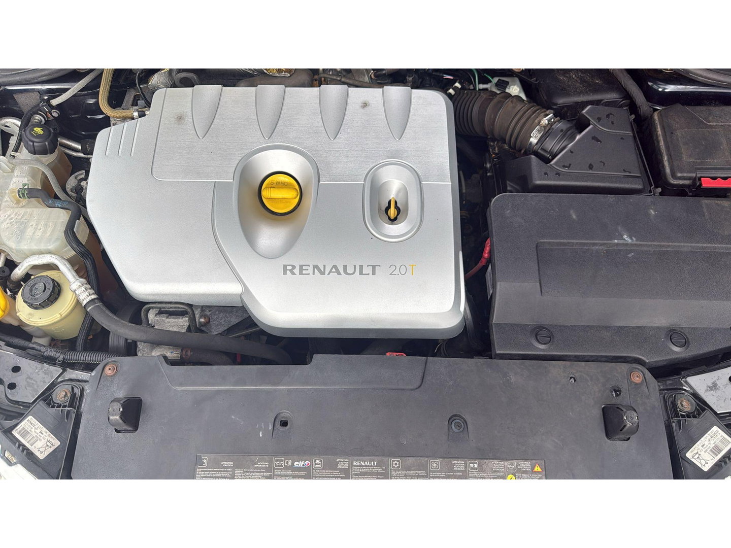 Renault Laguna 2.0 16V T 170PK Initiale Aut. Leer stoelverwarming Cruise Keyless