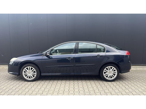 Renault Laguna 2.0 16V T 170PK Initiale Aut. Leer stoelverwarming Cruise Keyless