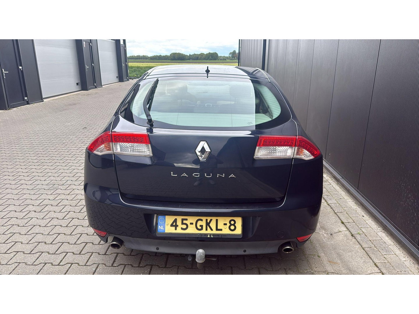 Renault Laguna 2.0 16V T 170PK Initiale Aut. Leer stoelverwarming Cruise Keyless