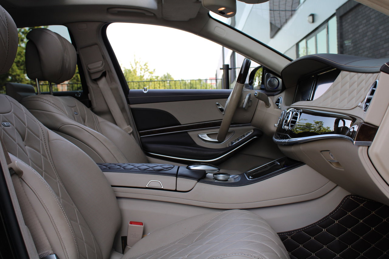 Mercedes-Benz S-Klasse