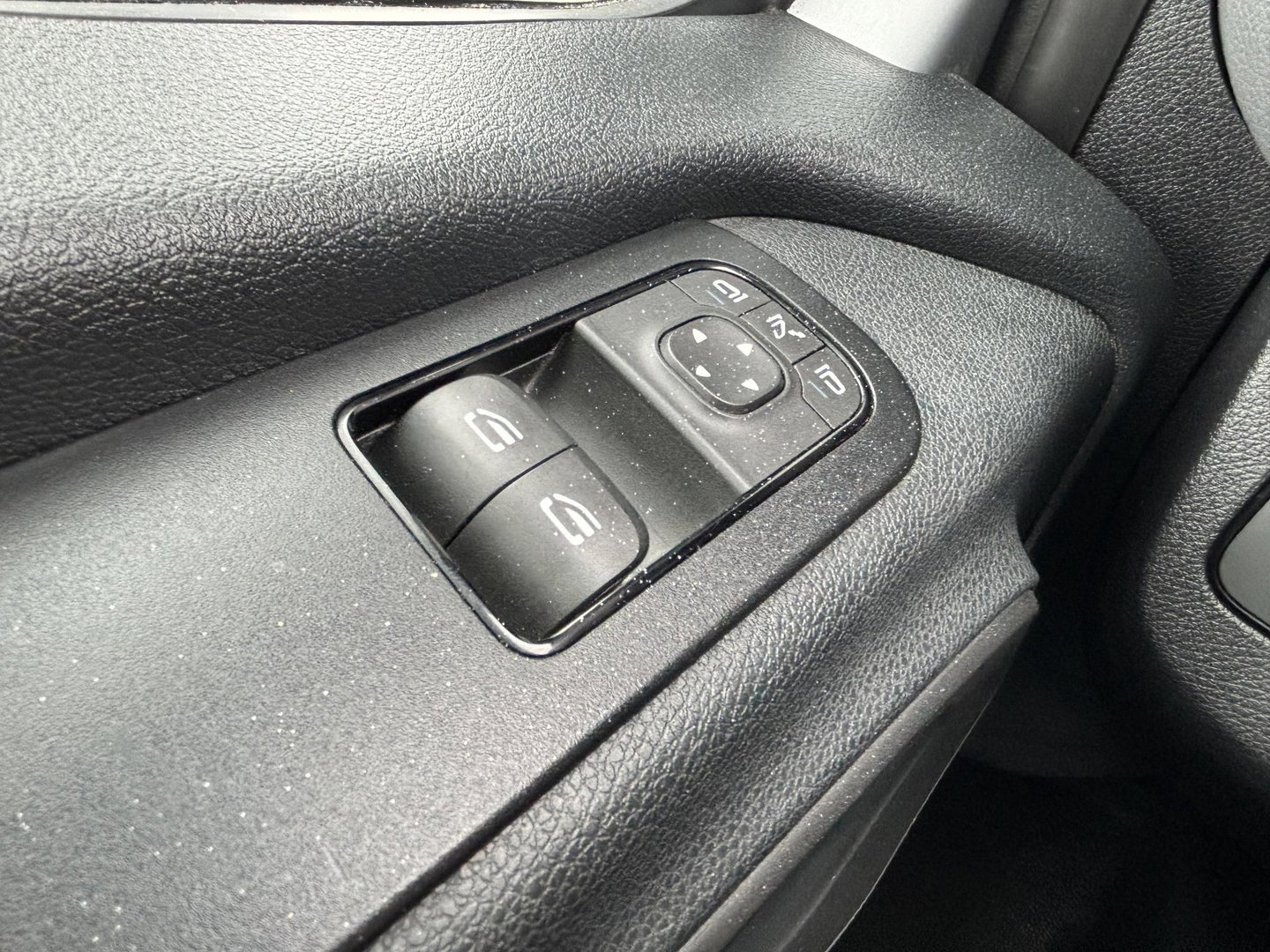 Mercedes-Benz Sprinter 519 V6 3.0 CDI L4H2 190PK DC | Laadruimte 4,4M | Dubbellucht