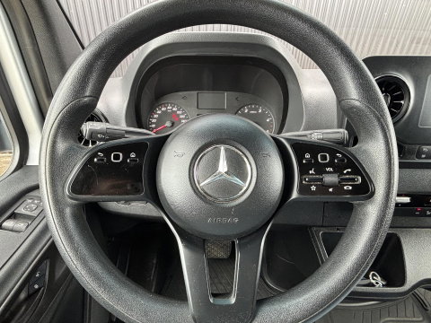 Mercedes-Benz Sprinter 519 V6 3.0 CDI L4H2 190PK DC | Laadruimte 4,4M | Dubbellucht