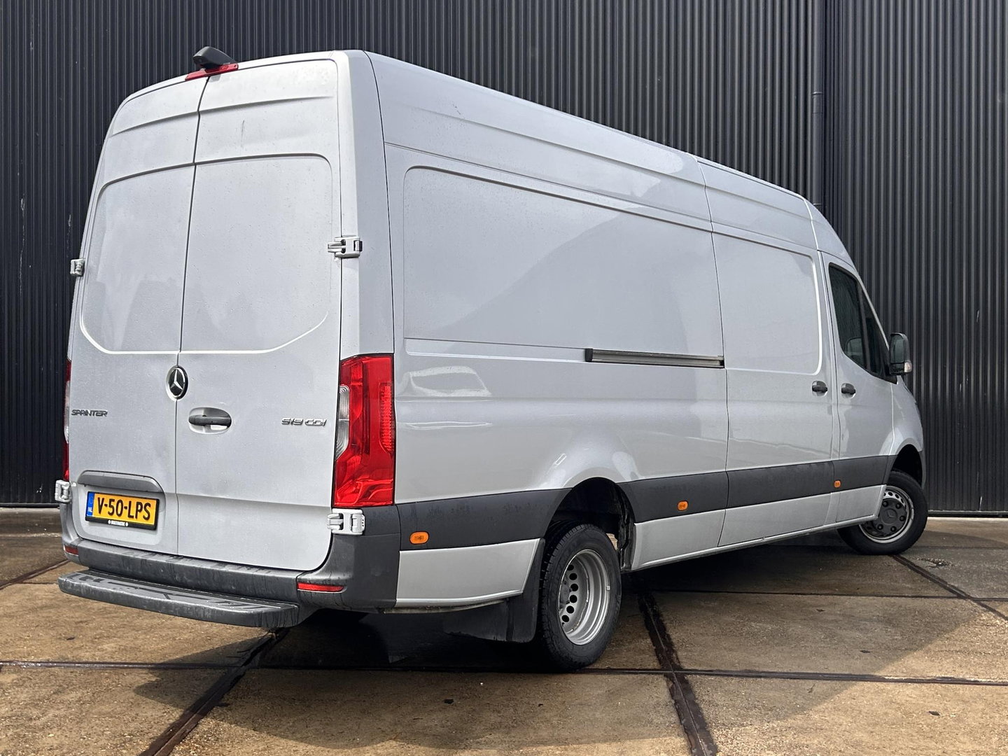 Mercedes-Benz Sprinter 519 V6 3.0 CDI L4H2 190PK DC | Laadruimte 4,4M | Dubbellucht