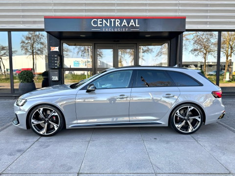 Audi RS4 Avant 2.9 TFSI Quattro 450PK|Pano|B&O|Massage|Head-Up|Memory|Camera|Leder|Keyless