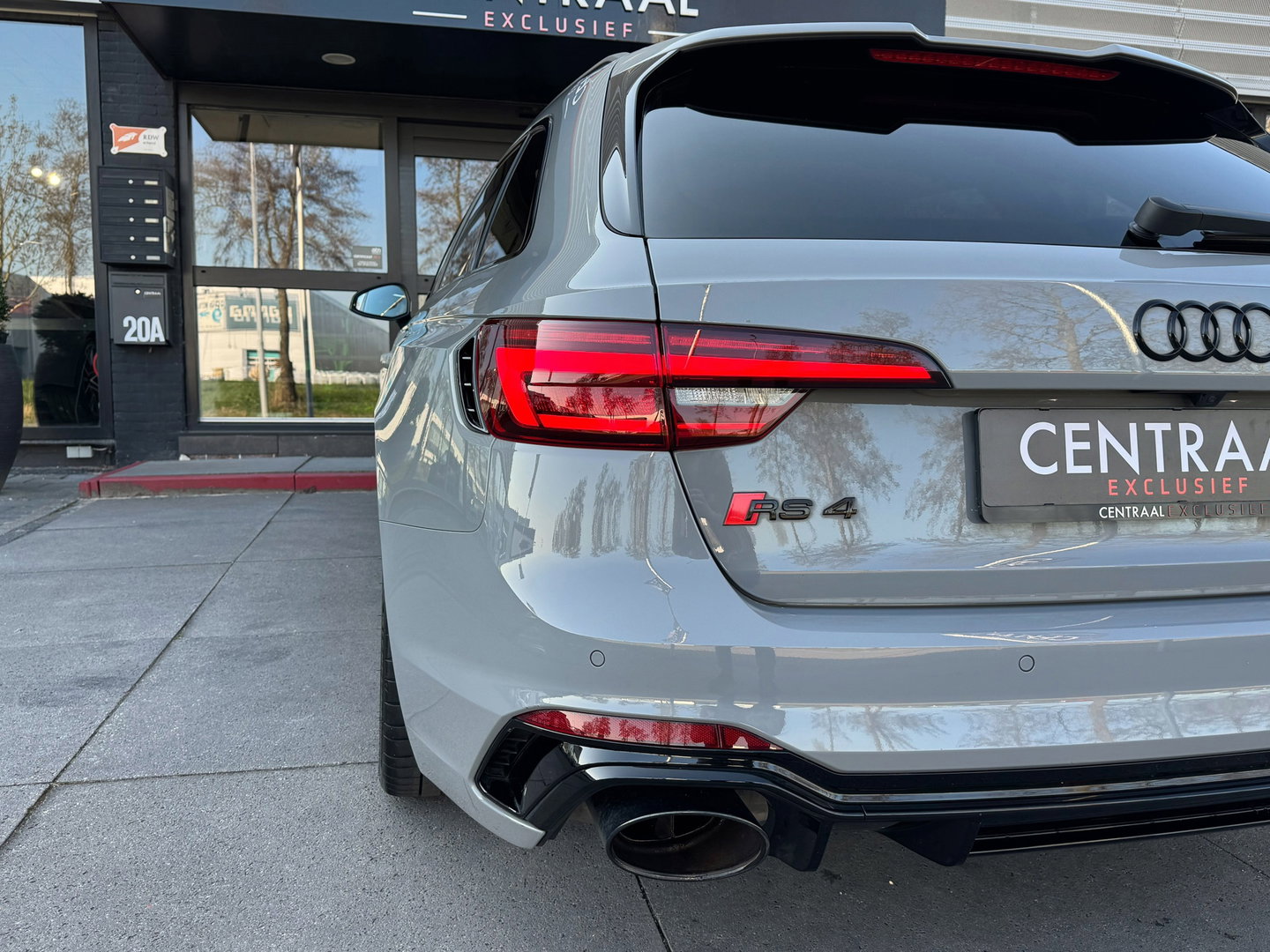 Audi RS4 Avant 2.9 TFSI Quattro 450PK|Pano|B&O|Massage|Head-Up|Memory|Camera|Leder|Keyless