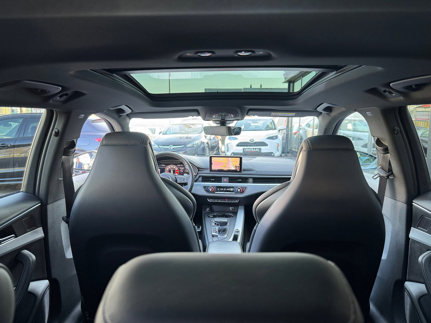 Audi RS4 Avant 2.9 TFSI Quattro 450PK|Pano|B&O|Massage|Head-Up|Memory|Camera|Leder|Keyless