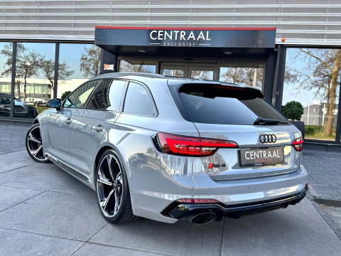Audi RS4 Avant 2.9 TFSI Quattro 450PK|Pano|B&O|Massage|Head-Up|Memory|Camera|Leder|Keyless