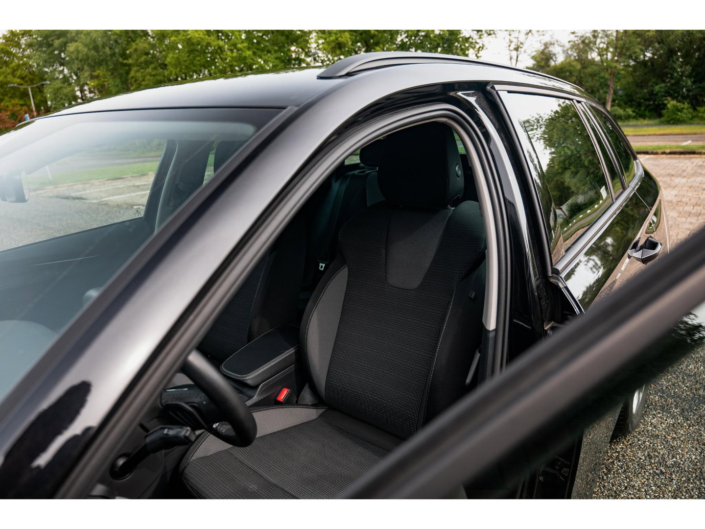Škoda Octavia Combi 1.0 e-TSI Business Edition | CLIMA | SUNSET | STOEL & STUURWIEL VERWARMING