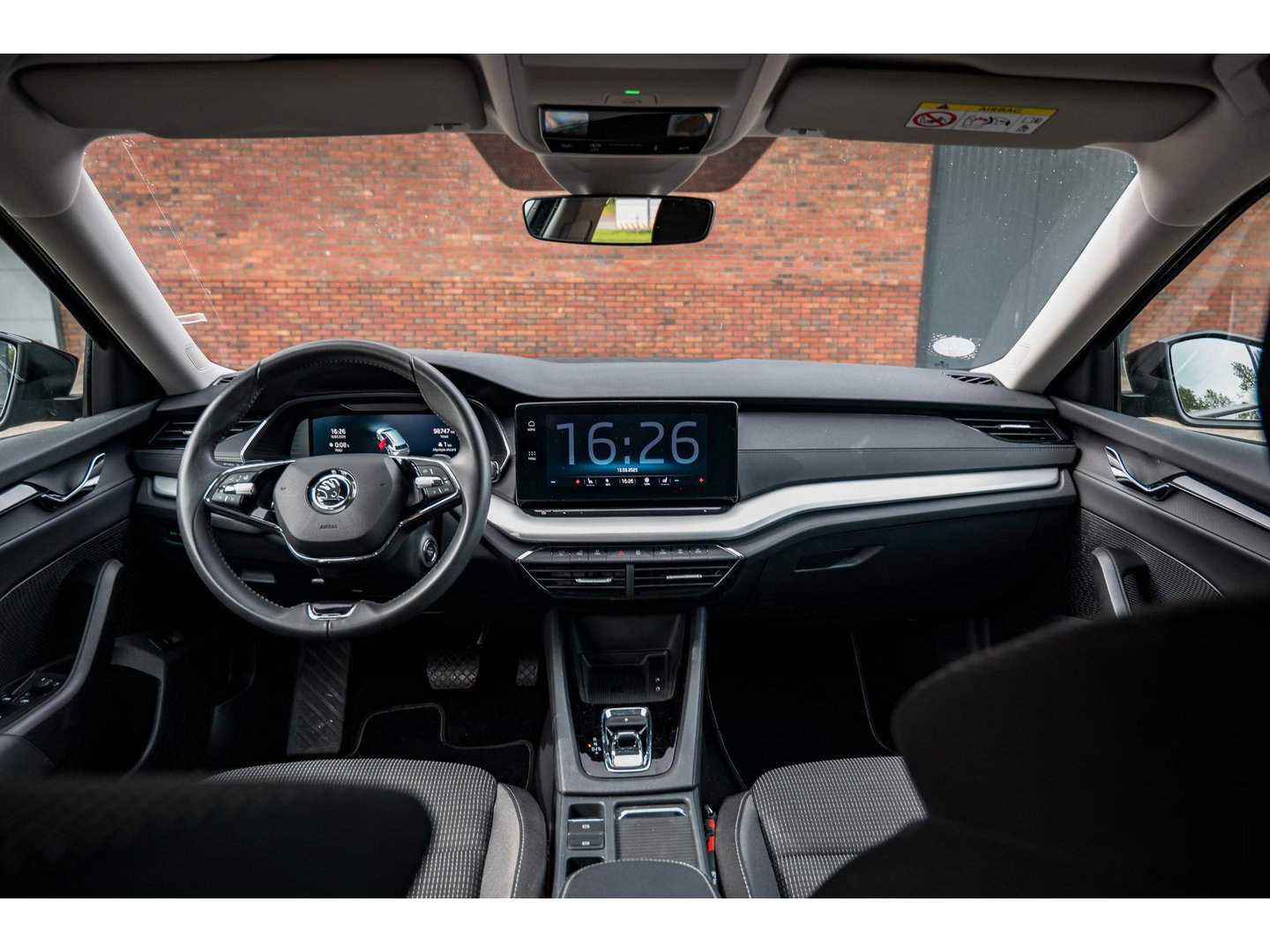 Škoda Octavia Combi 1.0 e-TSI Business Edition | CLIMA | SUNSET | STOEL & STUURWIEL VERWARMING