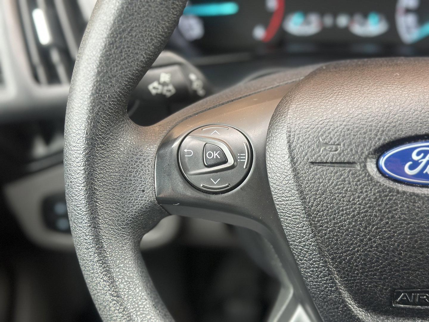 Ford Transit Connect 1.5 EcoBlue L2 Trend | Apple Carplay | Android Auto | Parkeersensoren Achter | Airconditioning | Centrale Deurvergrendeling