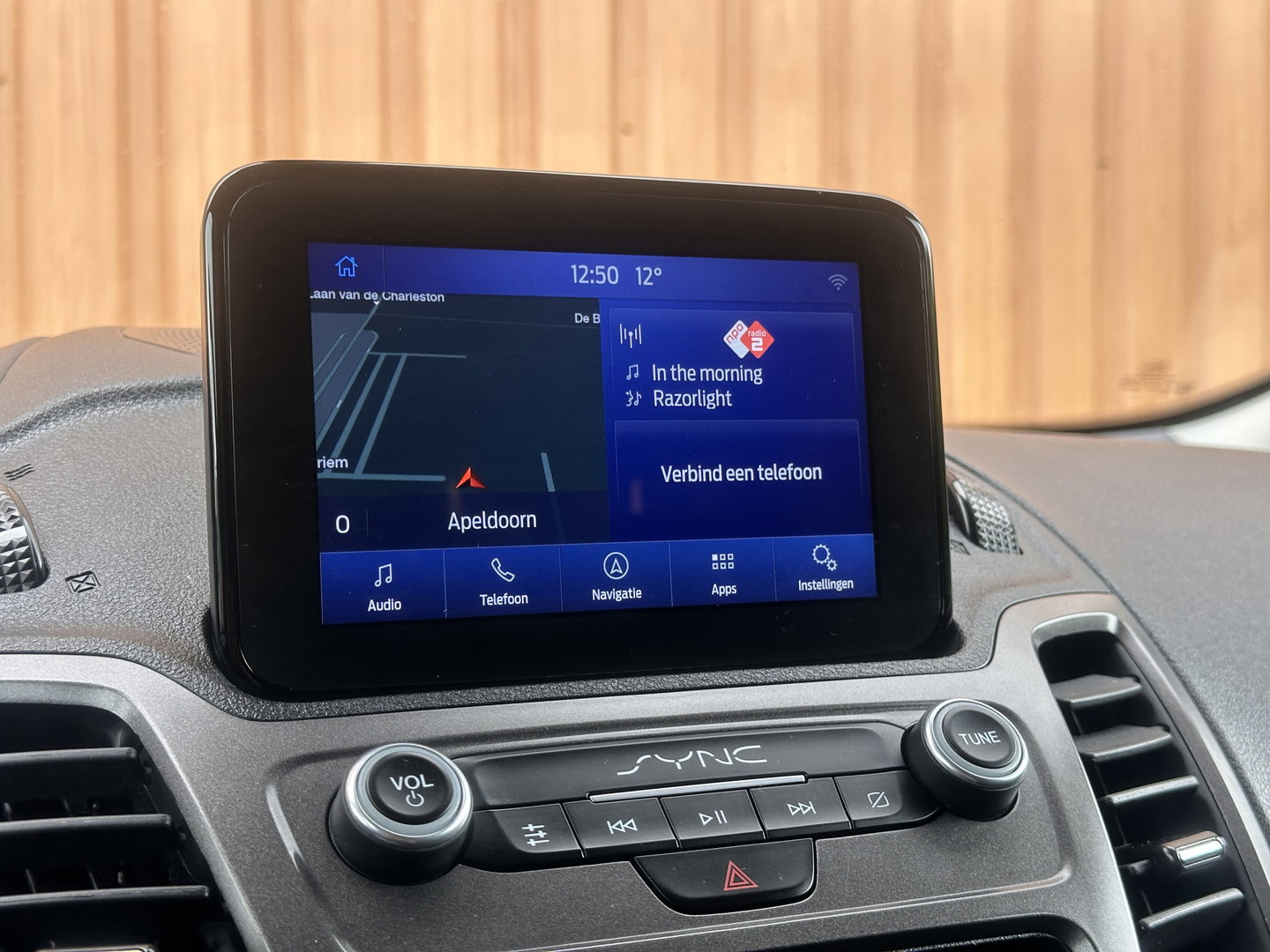 Ford Transit Connect 1.5 EcoBlue L2 Trend | Apple Carplay | Android Auto | Parkeersensoren Achter | Airconditioning | Centrale Deurvergrendeling