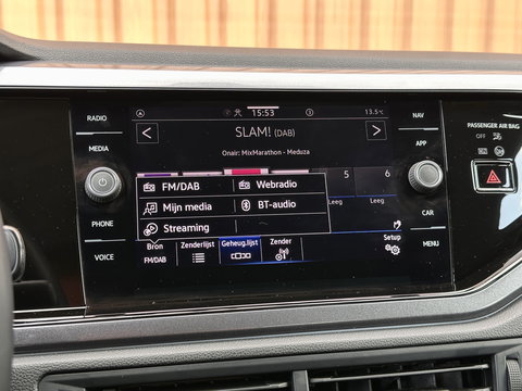 Volkswagen Taigo 1.5 TSI R-Line Business | IQ Light | Achteruitrijcamera | Apple Carplay | ACC | Stoelverwarming | Parkeersensoren | Android Auto |
