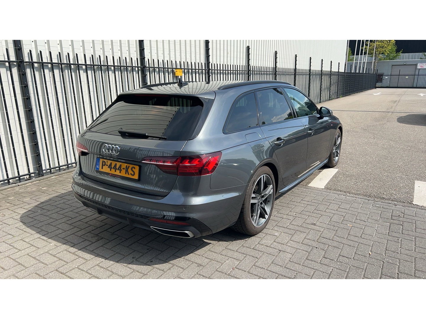 Audi A4 Avant 35 TFSI S edition Competition "Origineel NL!" Automaat! 2X S-Line Full-LED Stoelverwarming Apple-Carplay Virtual