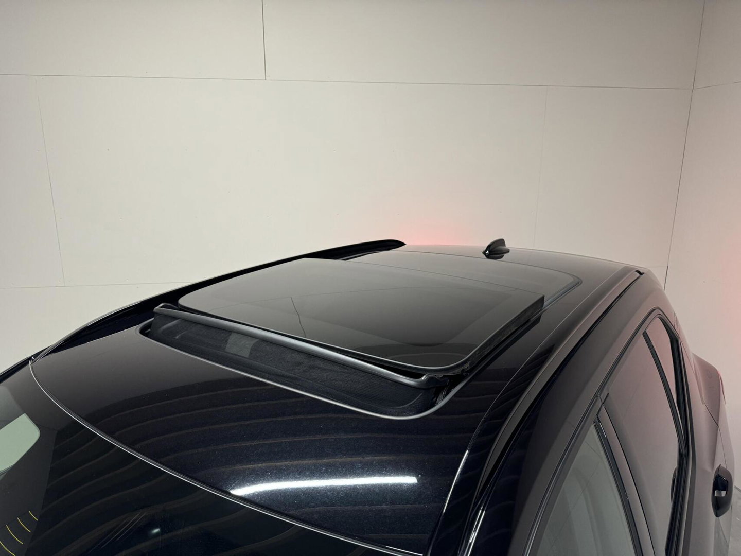 Volvo XC40 1.5 T5 Plug-in Hybride R-Design Pano H/K Autopilot