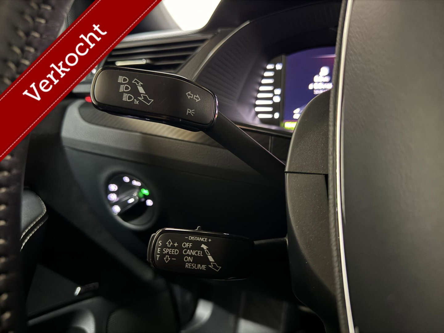 Škoda Superb Combi 1.4 TSI iV Sportline Pano Canton Camera Trekh.