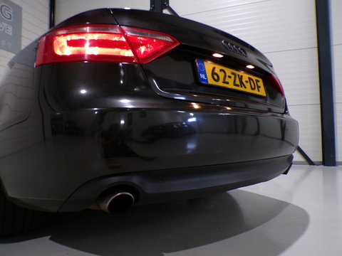 Audi A5 Coupé 3.2 FSI Quattro S-Line "Origineel NL!" Xenon-LED Leer 19"Velgen Bluetooth Navigatie Meeneemprijs Lees-tekst