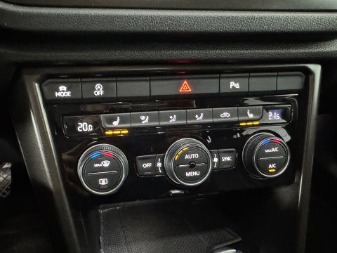 Volkswagen T-Roc 1.5 TSI Sfeer|Dodehoek|Lane Assist|Stoelverwaming