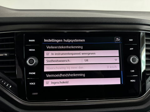 Volkswagen T-Roc 1.5 TSI Sfeer|Dodehoek|Lane Assist|Stoelverwaming