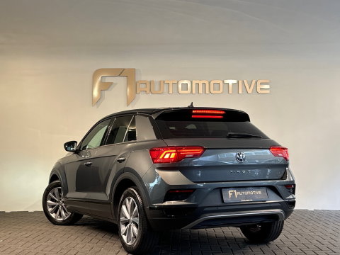 Volkswagen T-Roc 1.5 TSI Sfeer|Dodehoek|Lane Assist|Stoelverwaming