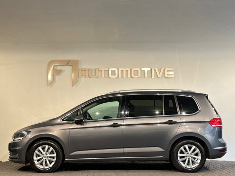 Volkswagen Touran 1.5 TSI Highline Business 7p Trekhaak|Camera