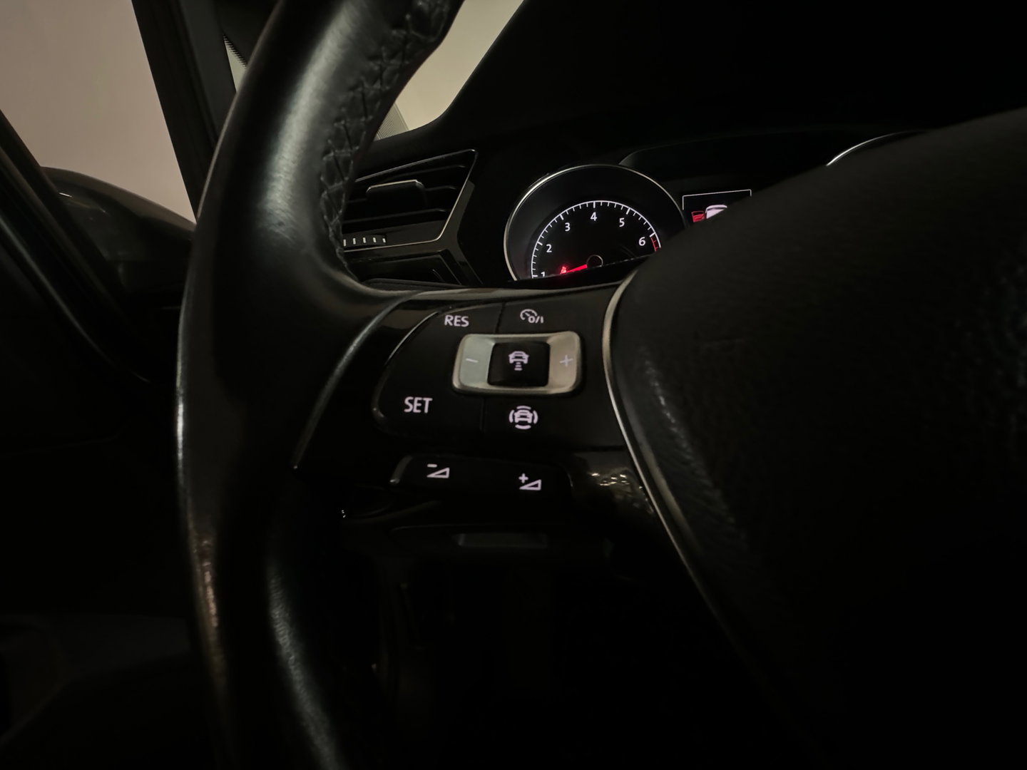 Volkswagen Touran 1.5 TSI Highline Business 7p Trekhaak|Camera