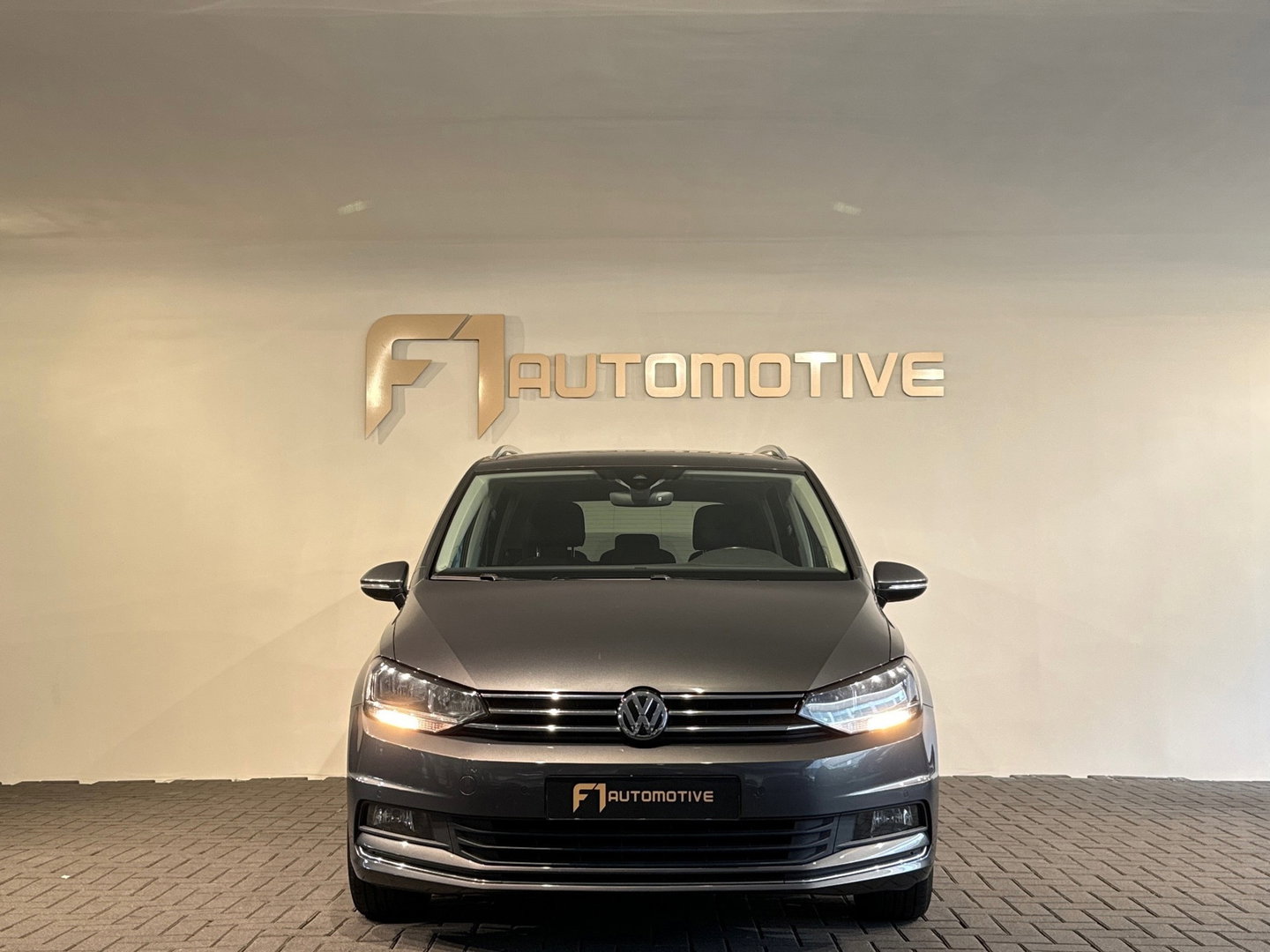 Volkswagen Touran 1.5 TSI Highline Business 7p Trekhaak|Camera