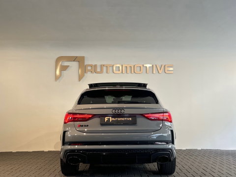 Audi RSQ3 Sportback 2.5 TFSI Pano|Memory|Sonos|RS Seat|Trekhaak