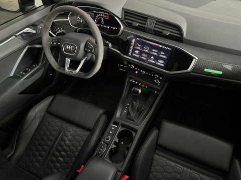 Audi RSQ3 Sportback 2.5 TFSI Pano|Memory|Sonos|RS Seat|Trekhaak