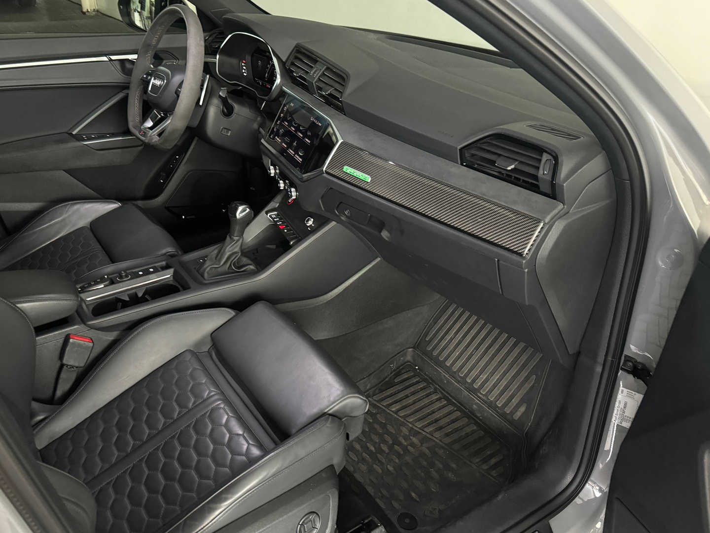 Audi RSQ3 Sportback 2.5 TFSI Pano|Memory|Sonos|RS Seat|Trekhaak