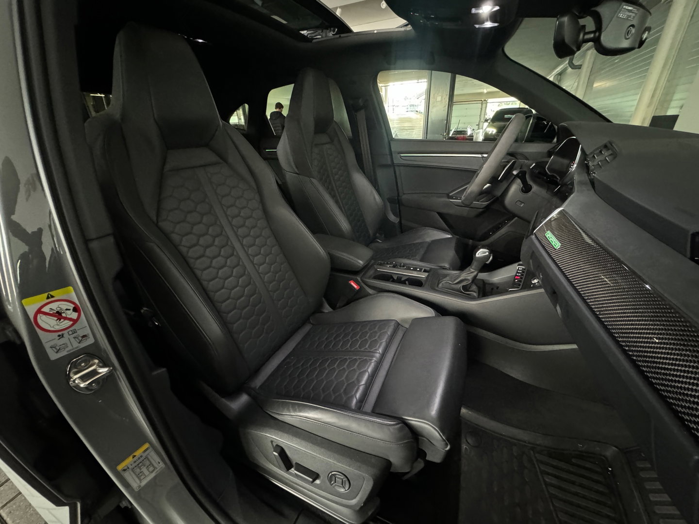 Audi RSQ3 Sportback 2.5 TFSI Pano|Memory|Sonos|RS Seat|Trekhaak