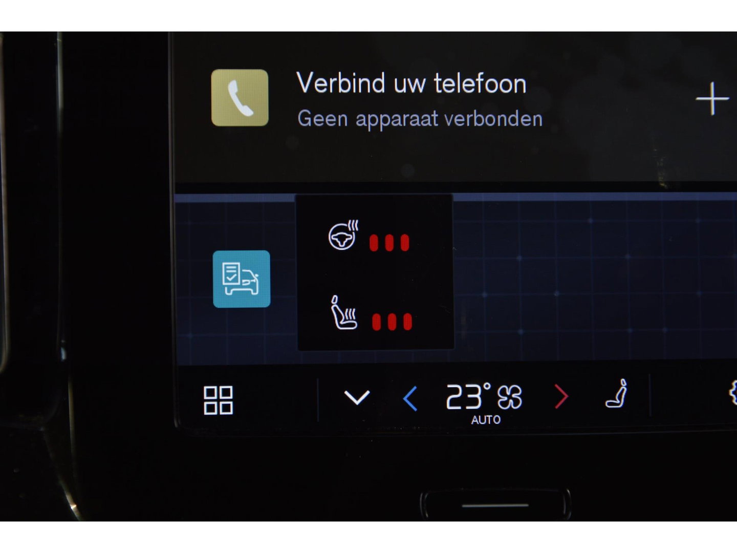 Volvo XC40 Recharge P8 AWD R-Design | 92% SOH | Adaptive | Trekhaak | Stoel + Stuur Verwarmd | Elektrische stoel | Apple-CarPlay |