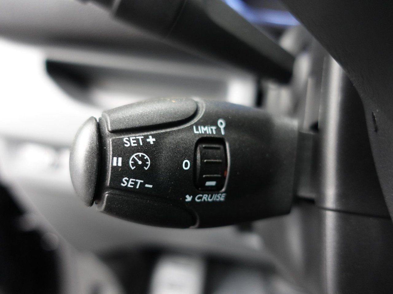 Peugeot e-Expert