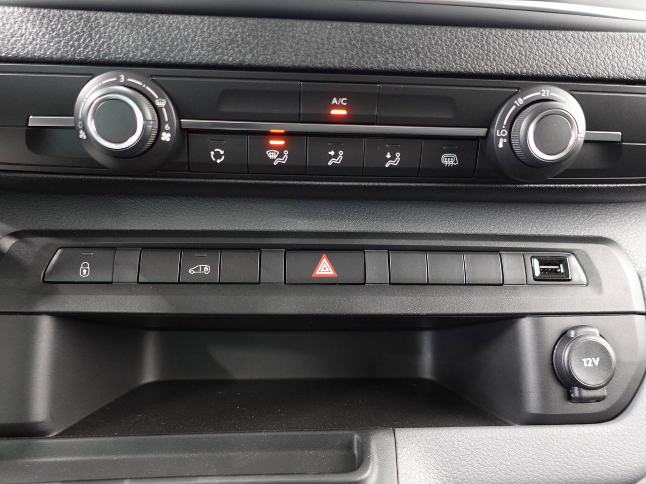 Peugeot e-Expert
