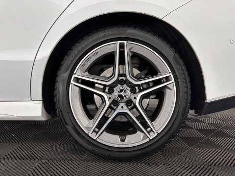 Mercedes-Benz CLA-Klasse Shooting Brake 200 AMG-Sportpack Business Solution (INCL-BTW) Aut. *LEATHER-MICROFIBRE | FULL-LED | HEATED-SPORTSEATS | DIGI-COCKPIT | DAB+ | NAVI-FULLMAP | CAMERA | PRIVACYGLASS | SHIFTPADDLES | 18''ALU*