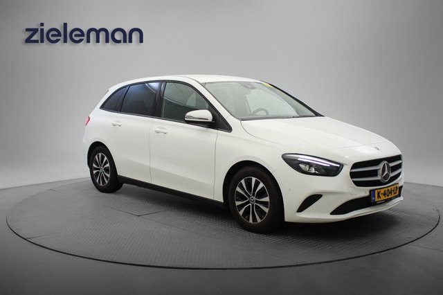 Mercedes-Benz B-Klasse - 180 Business Solution Automaat - Camera, Half Leer, Stoelverw. Afn. Trekhaak