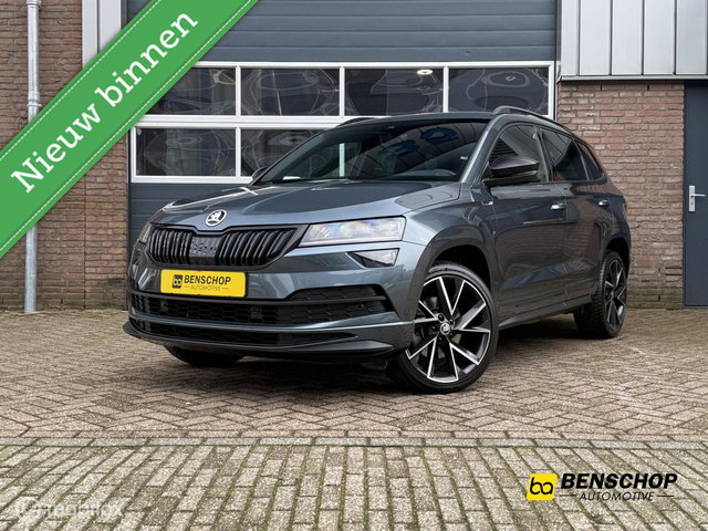 Škoda Karoq - 1.5 TSI ACT Sportline Virtual Bucket Seats Navi Carplay ACC Camera