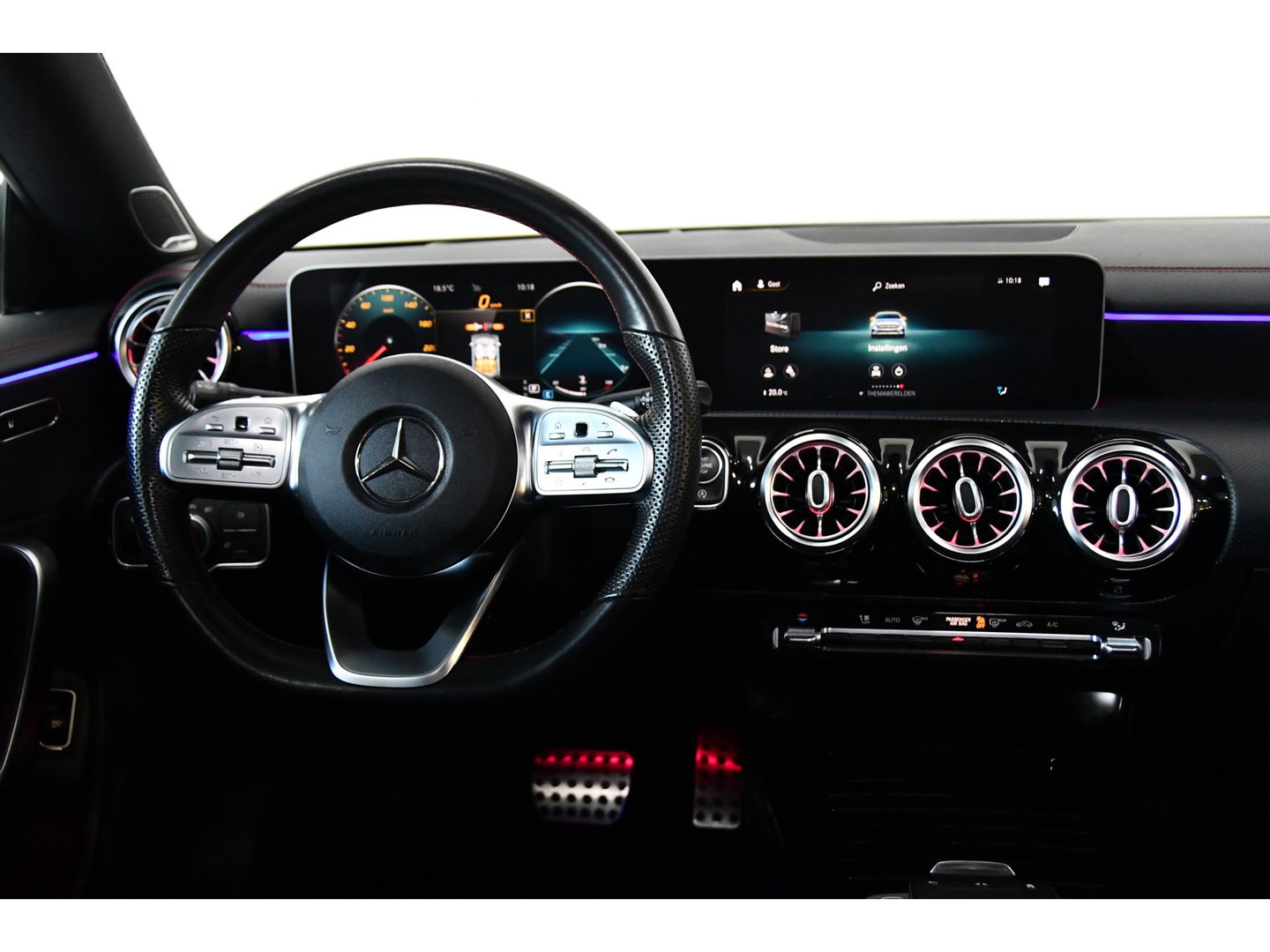 Mercedes-Benz CLA-Klasse 200 Ambition, Pano, sfeer, Camera
