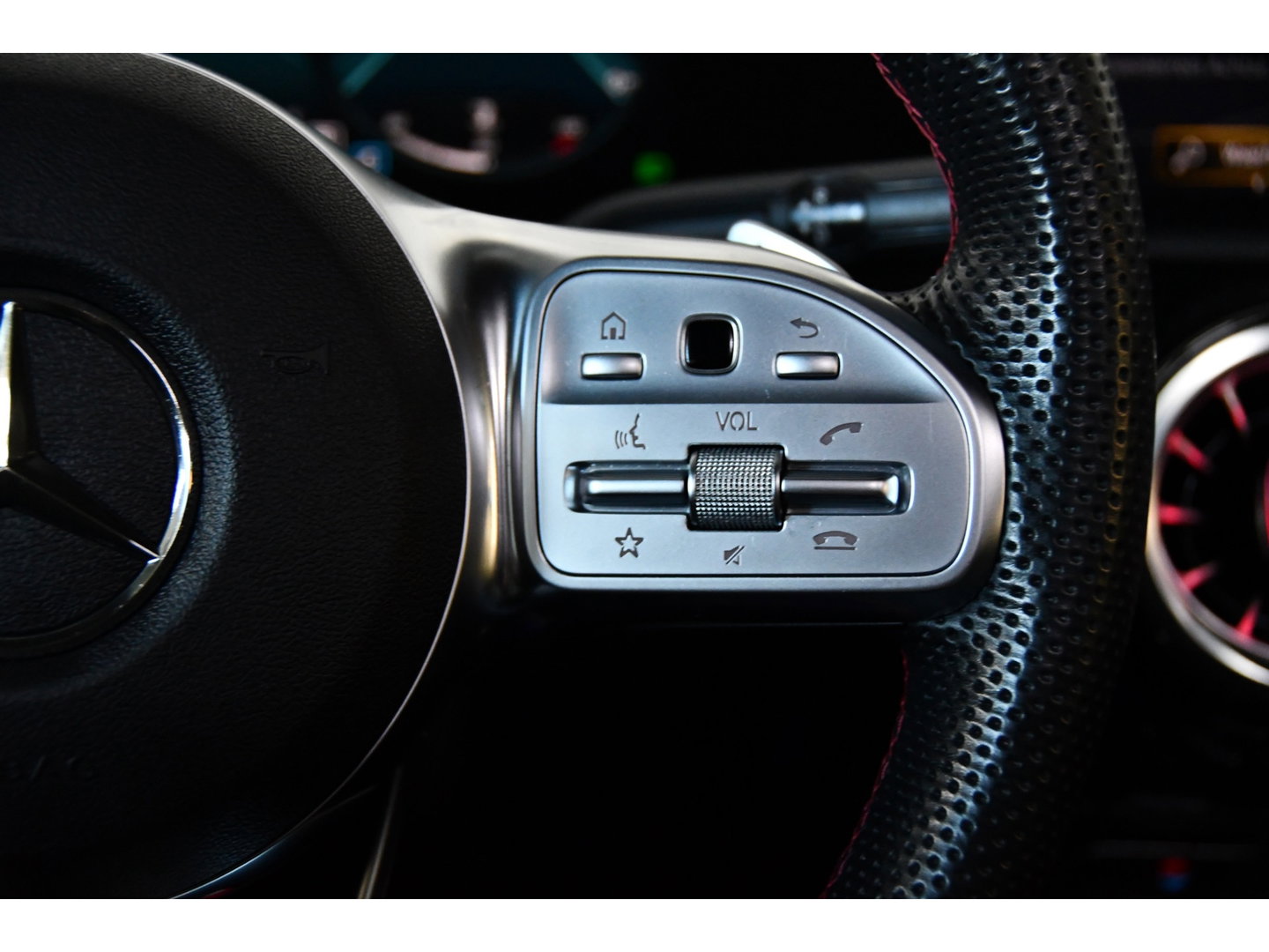 Mercedes-Benz CLA-Klasse 200 Ambition, Pano, sfeer, Camera