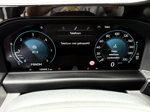 Volkswagen Transporter 2.0 TDI L2H1 PanAmericana | STOELVERW. | DIGITAL COCKPIT | STUURWIELBEDIENING | CAMERA