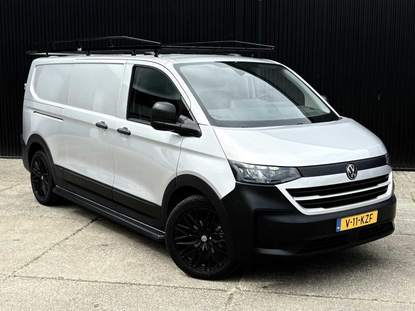 Volkswagen Transporter 2.0 TDI L2H1 PanAmericana | STOELVERW. | DIGITAL COCKPIT | STUURWIELBEDIENING | CAMERA