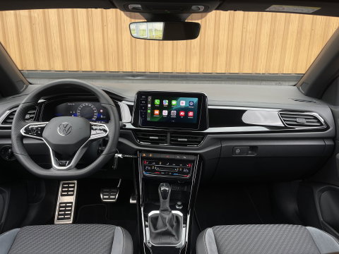 Volkswagen T-Roc Cabrio 1.5 TSI R-Line | Automaat | Apple Carplay | Stoel- Stuurverwarming | IQ Light | Achteruitrijcamera |