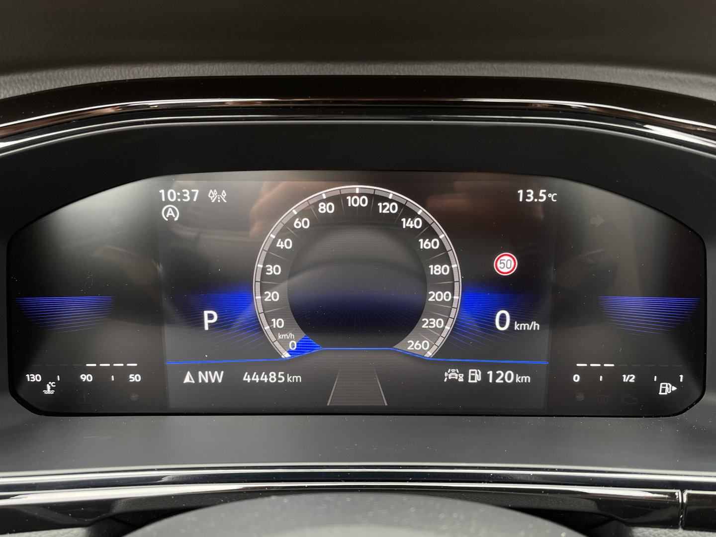 Volkswagen T-Roc Cabrio 1.5 TSI R-Line | Automaat | Apple Carplay | Stoel- Stuurverwarming | IQ Light | Achteruitrijcamera |