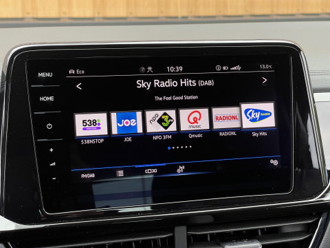 Volkswagen T-Roc Cabrio 1.5 TSI R-Line | Automaat | Apple Carplay | Stoel- Stuurverwarming | IQ Light | Achteruitrijcamera |