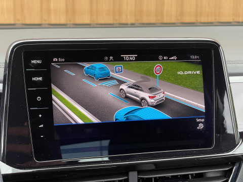 Volkswagen T-Roc Cabrio 1.5 TSI R-Line | Automaat | Apple Carplay | Stoel- Stuurverwarming | IQ Light | Achteruitrijcamera |
