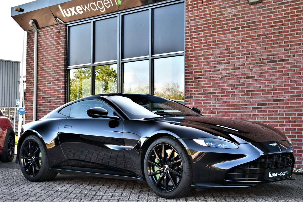 Aston Martin V8 Vantage