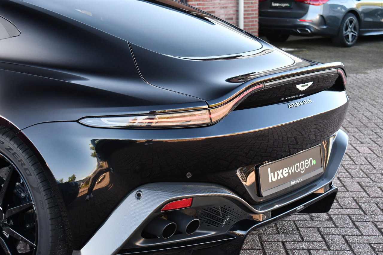 Aston Martin V8 Vantage