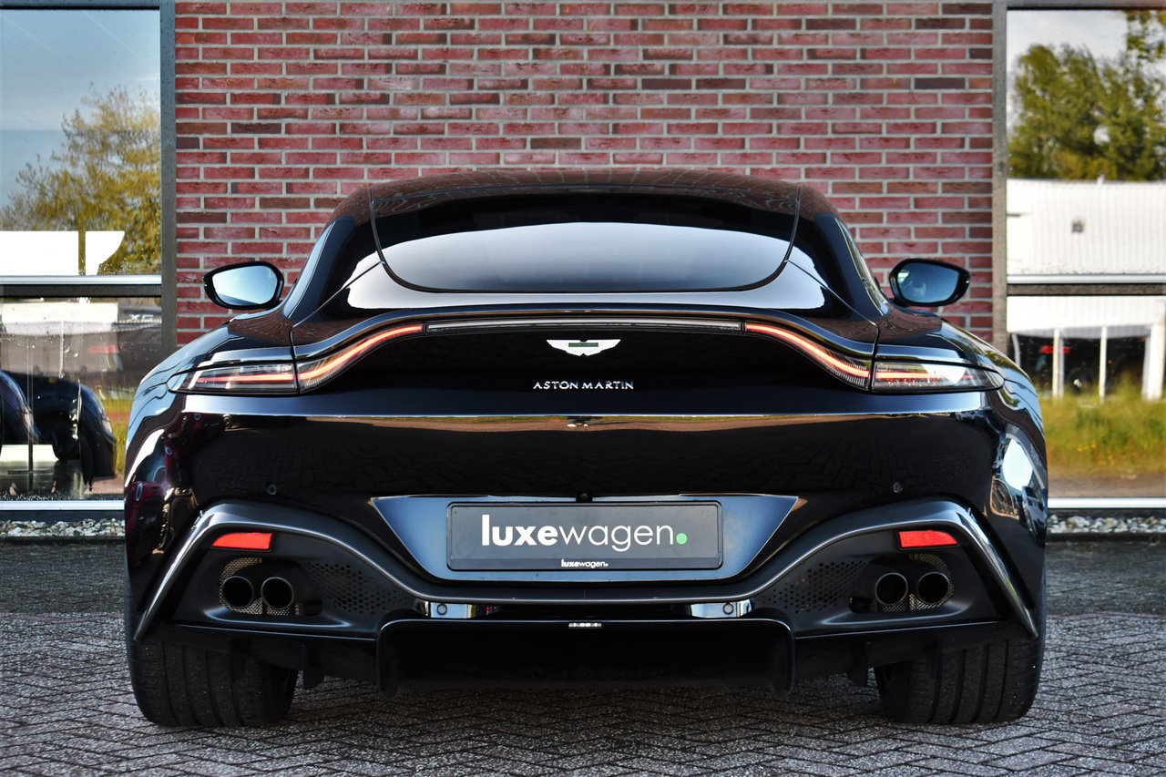 Aston Martin V8 Vantage