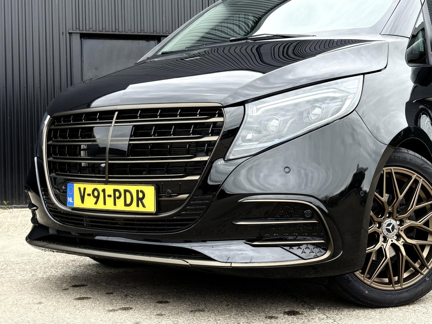 Mercedes-Benz Vito 116 CDI | MAYBACH STYLE | PDC | CAMERA | LED | LEDER