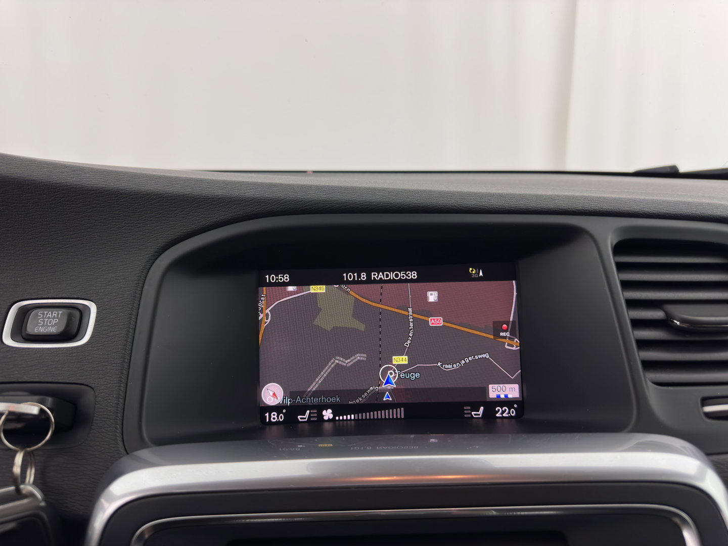 Volvo V60 2.4 D5 Twin Engine Summum Aut. *LEATHER | ADAPTIVE-CRUISE | XENON | MEMORY-PACK | HEATED-COMFORTSEATS | PRIVACY-GLASS | NAVI-FULLMAP | ECC | PDC | 18''ALU*