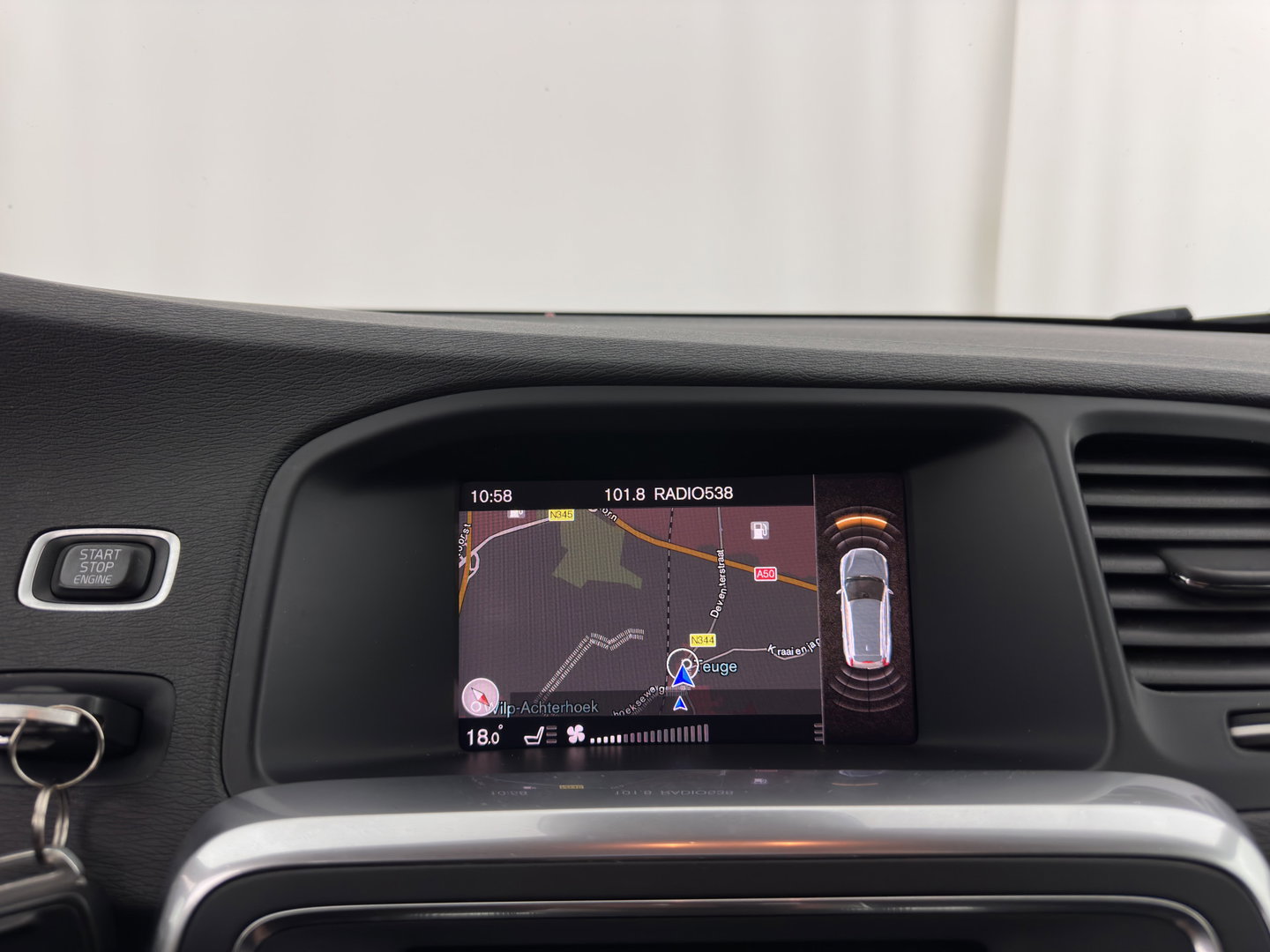 Volvo V60 2.4 D5 Twin Engine Summum Aut. *LEATHER | ADAPTIVE-CRUISE | XENON | MEMORY-PACK | HEATED-COMFORTSEATS | PRIVACY-GLASS | NAVI-FULLMAP | ECC | PDC | 18''ALU*